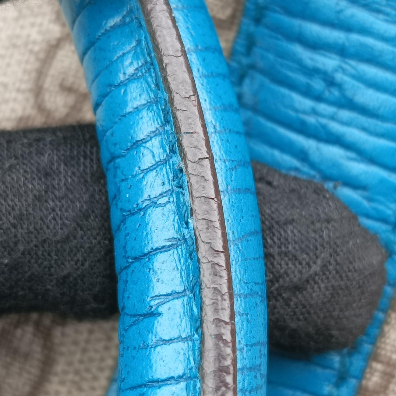 Pre-owned Gucci GG Supreme Beige x Blue PVC coated canvas 114288 handbag | stylenewstar