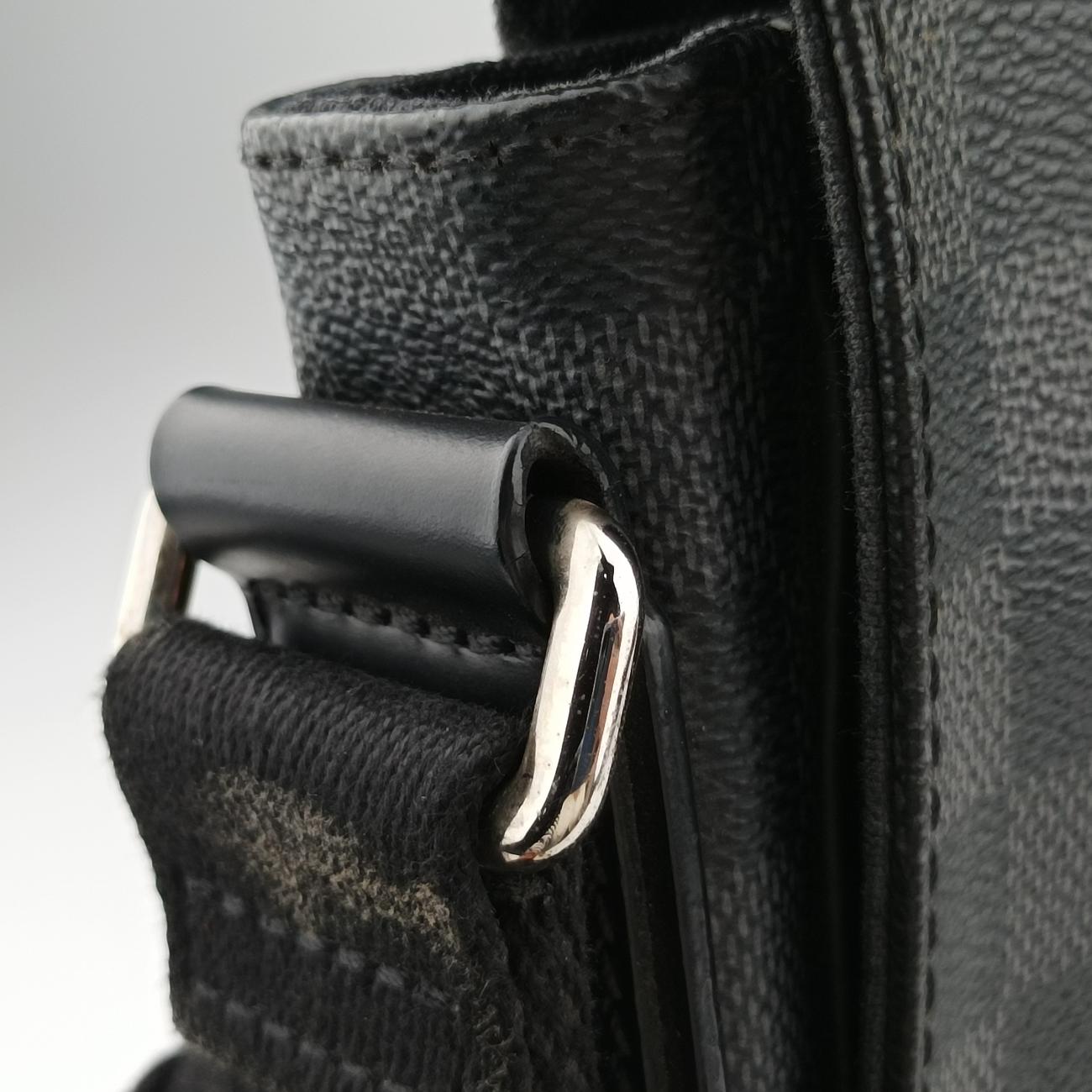 Pre-owned Louis Vuitton DANIEL MM Noir Damier GRAPHITE N58029 shoulderbag | stylenewstar