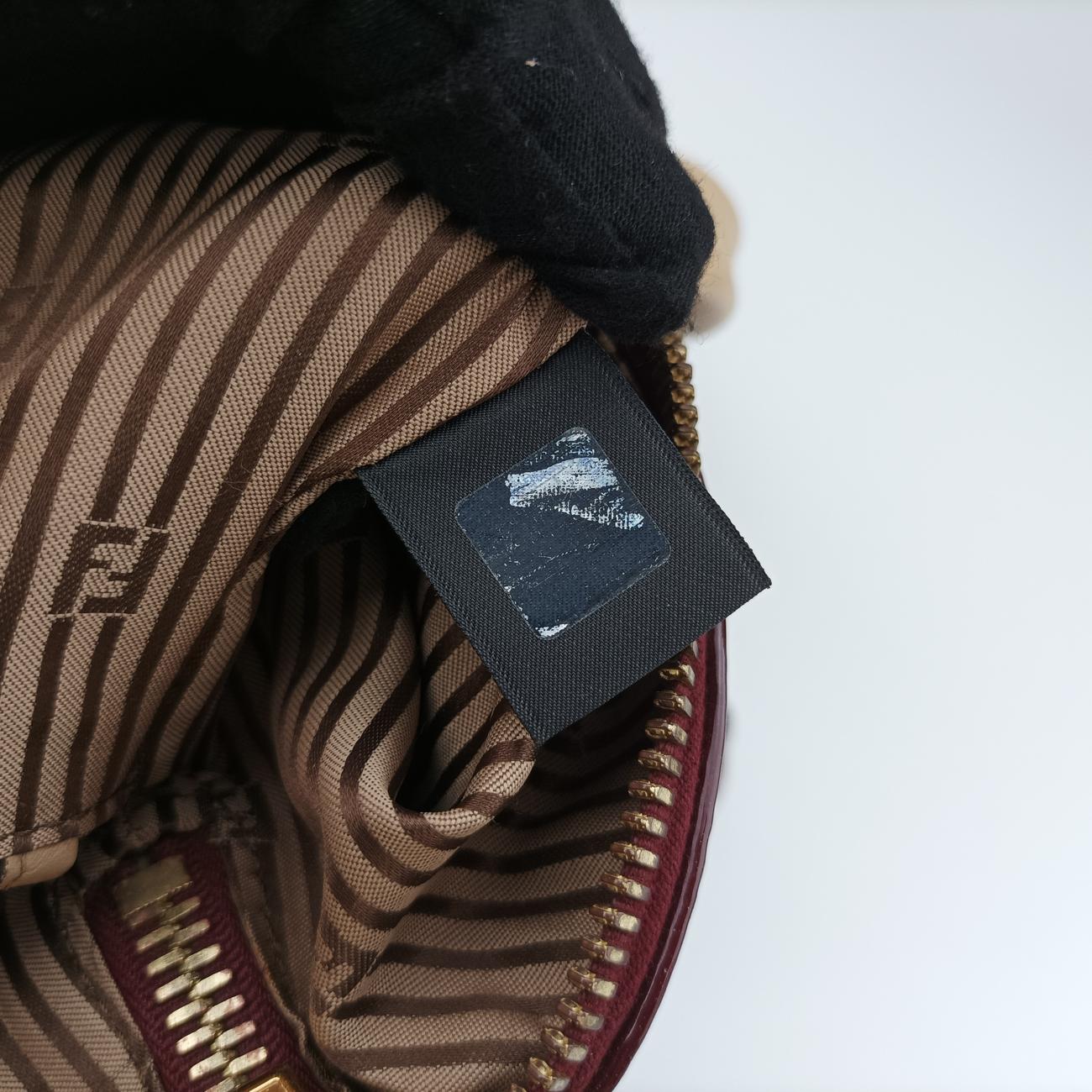 Pre-owned Fendi Chameleon Beige×Burgundy Leather 8BL114 handbag | stylenewstar