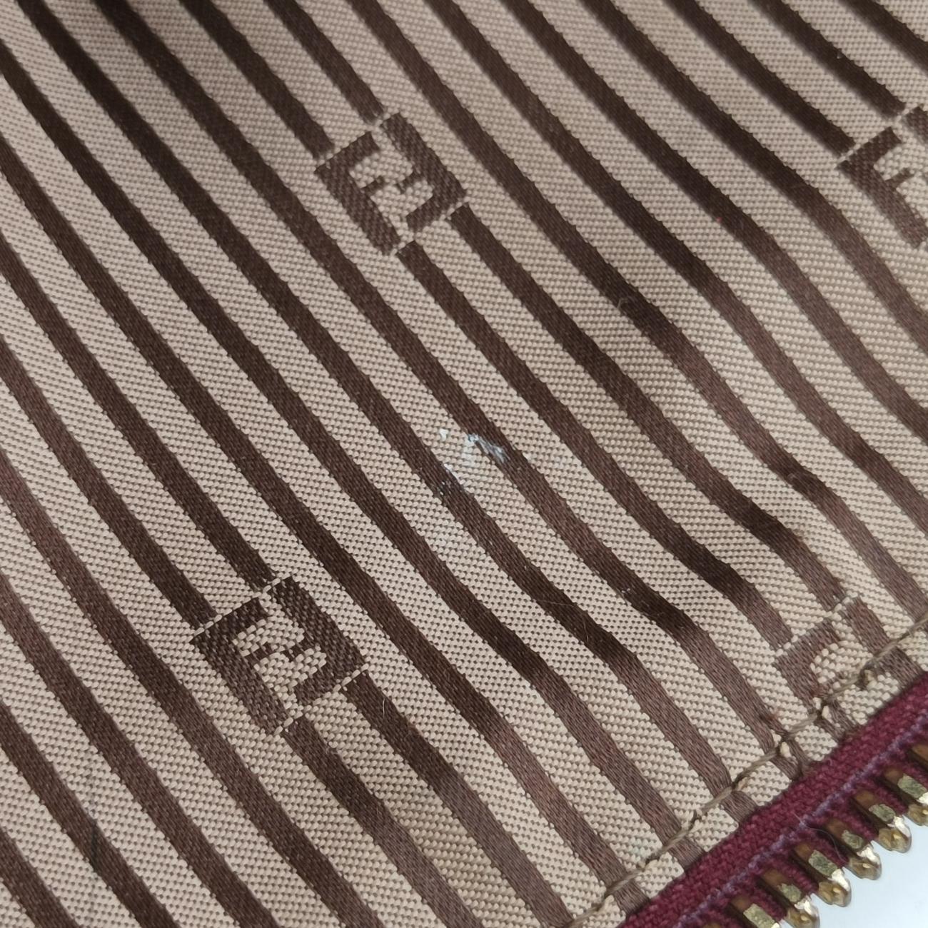 Pre-owned Fendi Chameleon Beige×Burgundy Leather 8BL114 handbag | stylenewstar