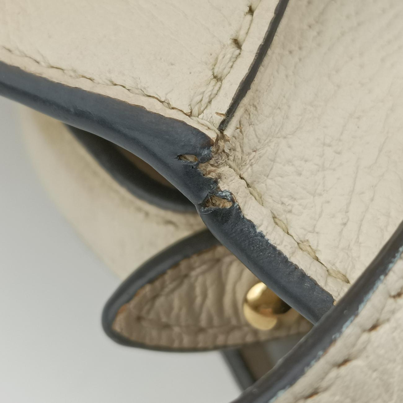 Pre-owned Gucci Sylvie Ivory×navy×red Leather 470270 shoulderbag | stylenewstar