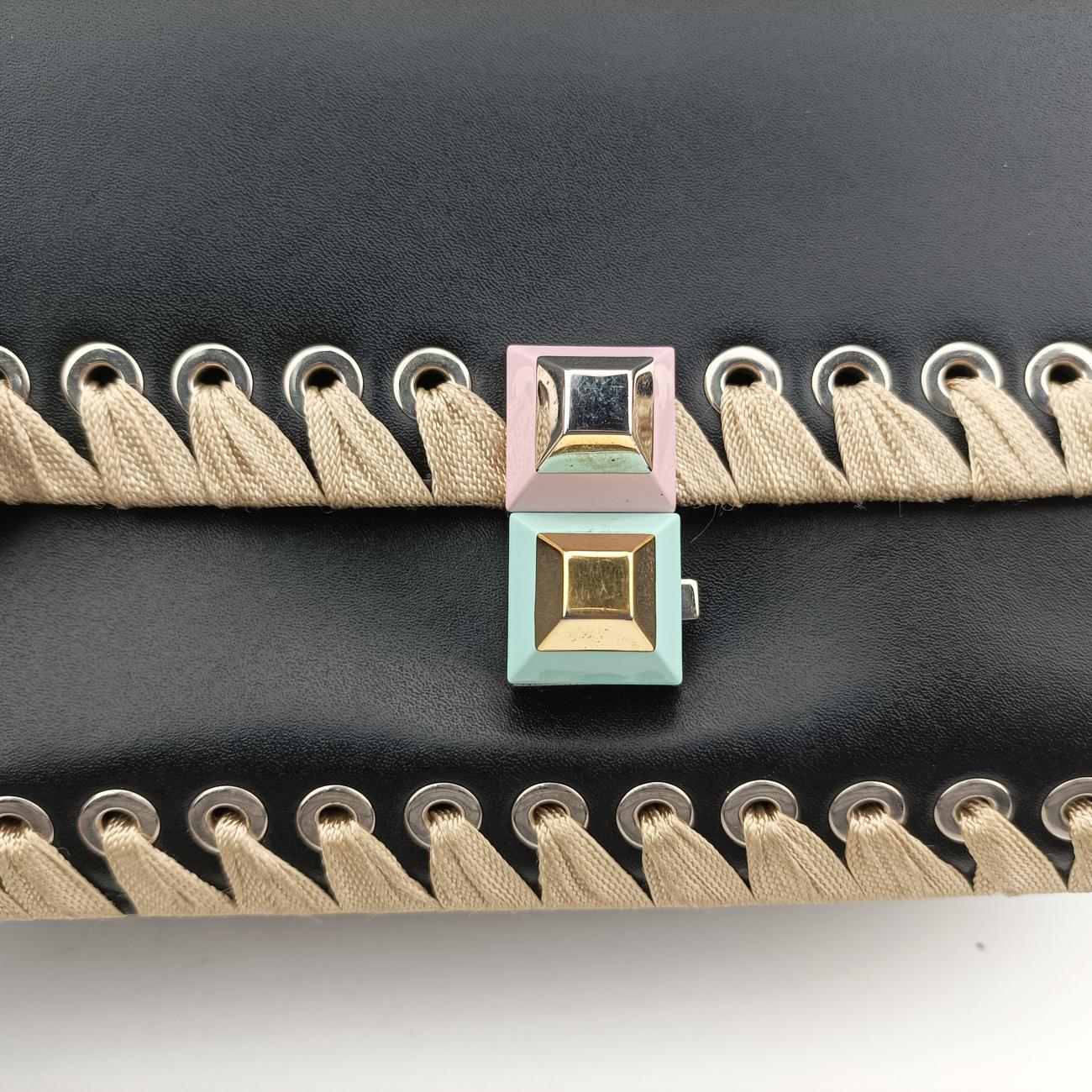 Pre-owned Fendi studded Kan I Black×Multicolour Leather 8M0381 shoulderbag | stylenewstar