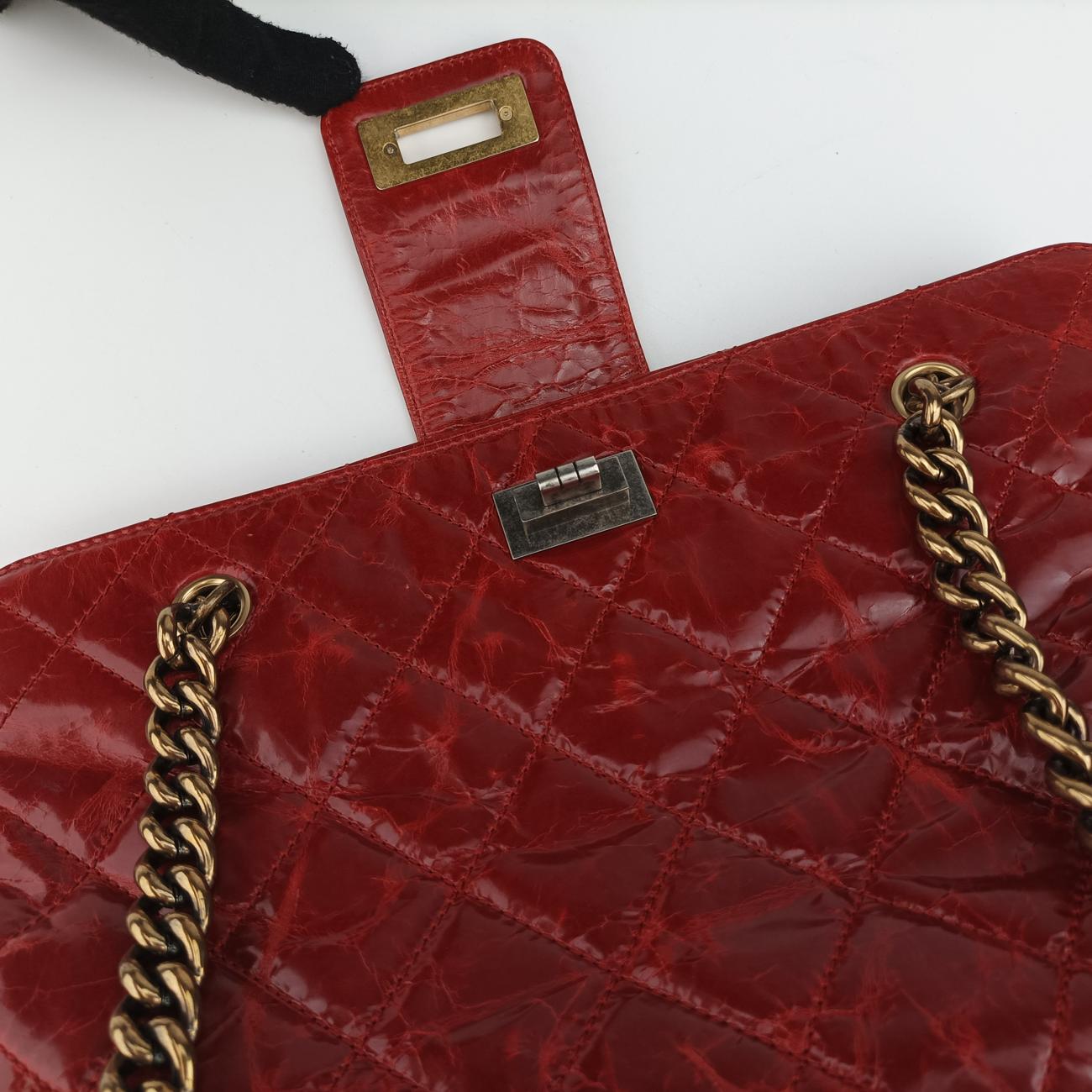 Pre-owned Chanel 2.55 Matelasse Red Leather A66817 shoulderbag | stylenewstar