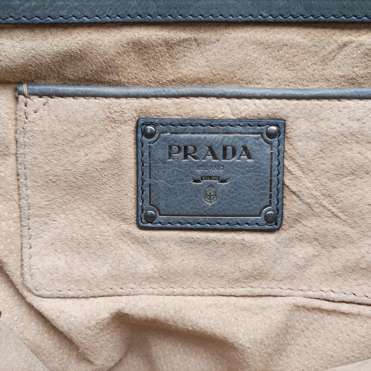 Pre-owned Prada Padlock Black Leather  shoulderbag | stylenewstar