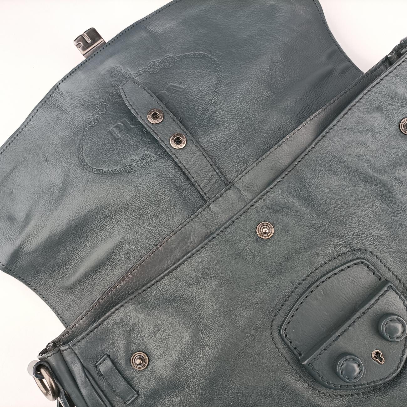 Pre-owned Prada Padlock Black Leather  shoulderbag | stylenewstar