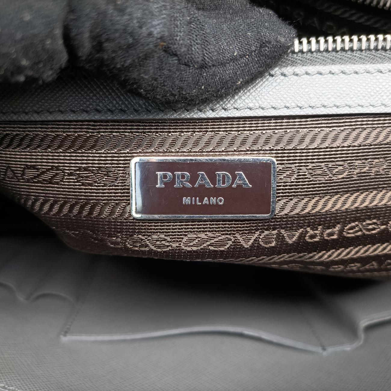 Vintage Prada business bag briefcase Grey SAFFIANO Leather 2VE363 handbag | stylenewstar