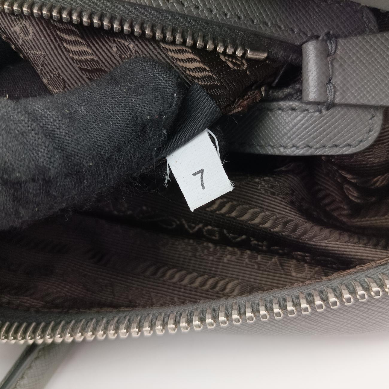 Vintage Prada business bag briefcase Grey SAFFIANO Leather 2VE363 handbag | stylenewstar