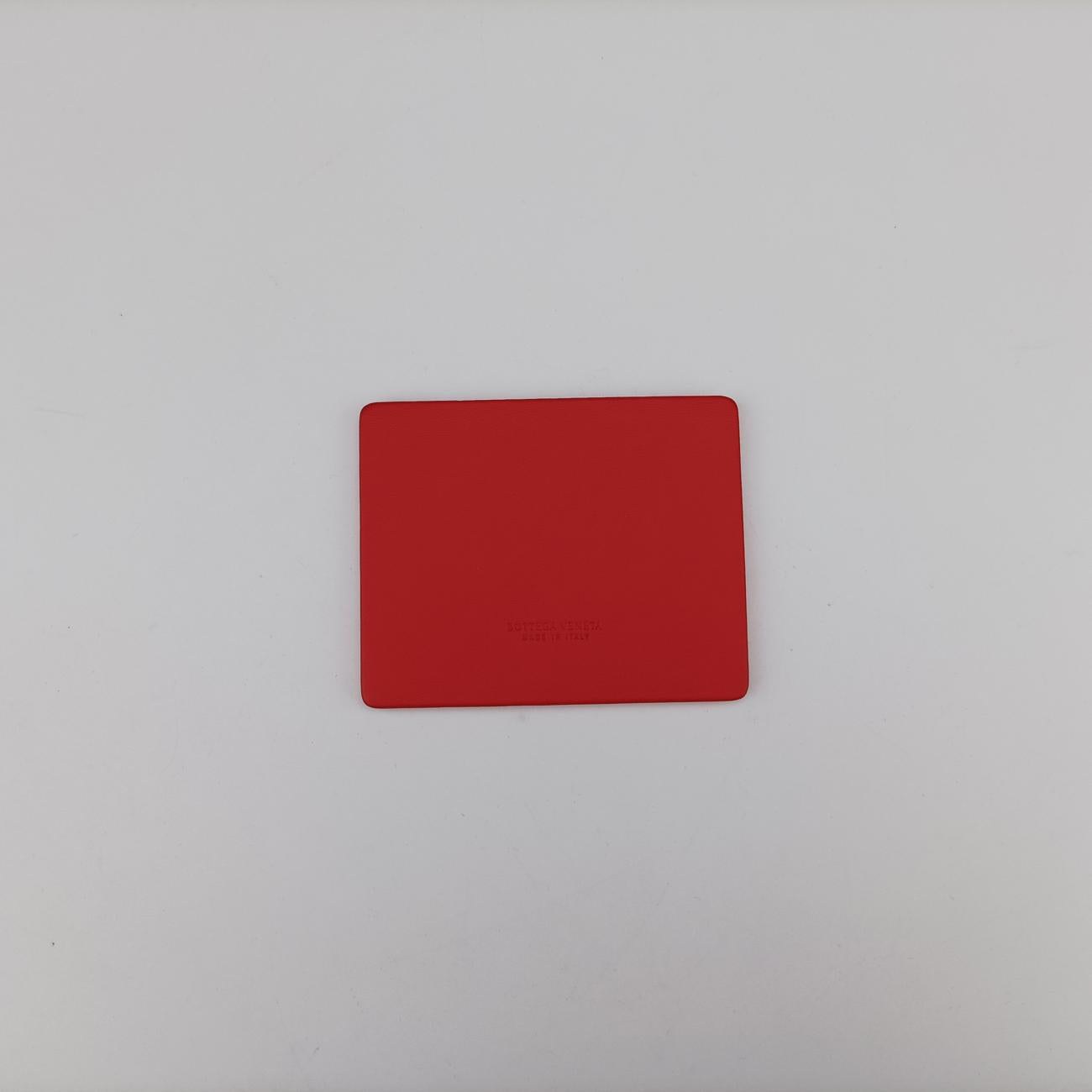 Secondhand Bottega Veneta Intrecciato Red lambskin  shoulderbag | stylenewstar