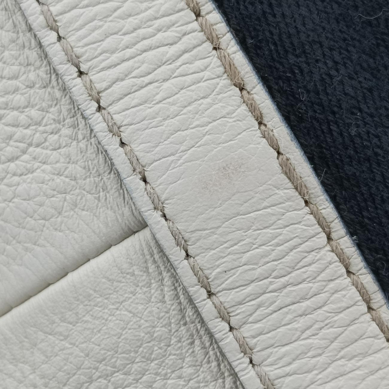 Secondhand Gucci Sherry Line White×Black×Red Leather 247205 shoulderbag | stylenewstar