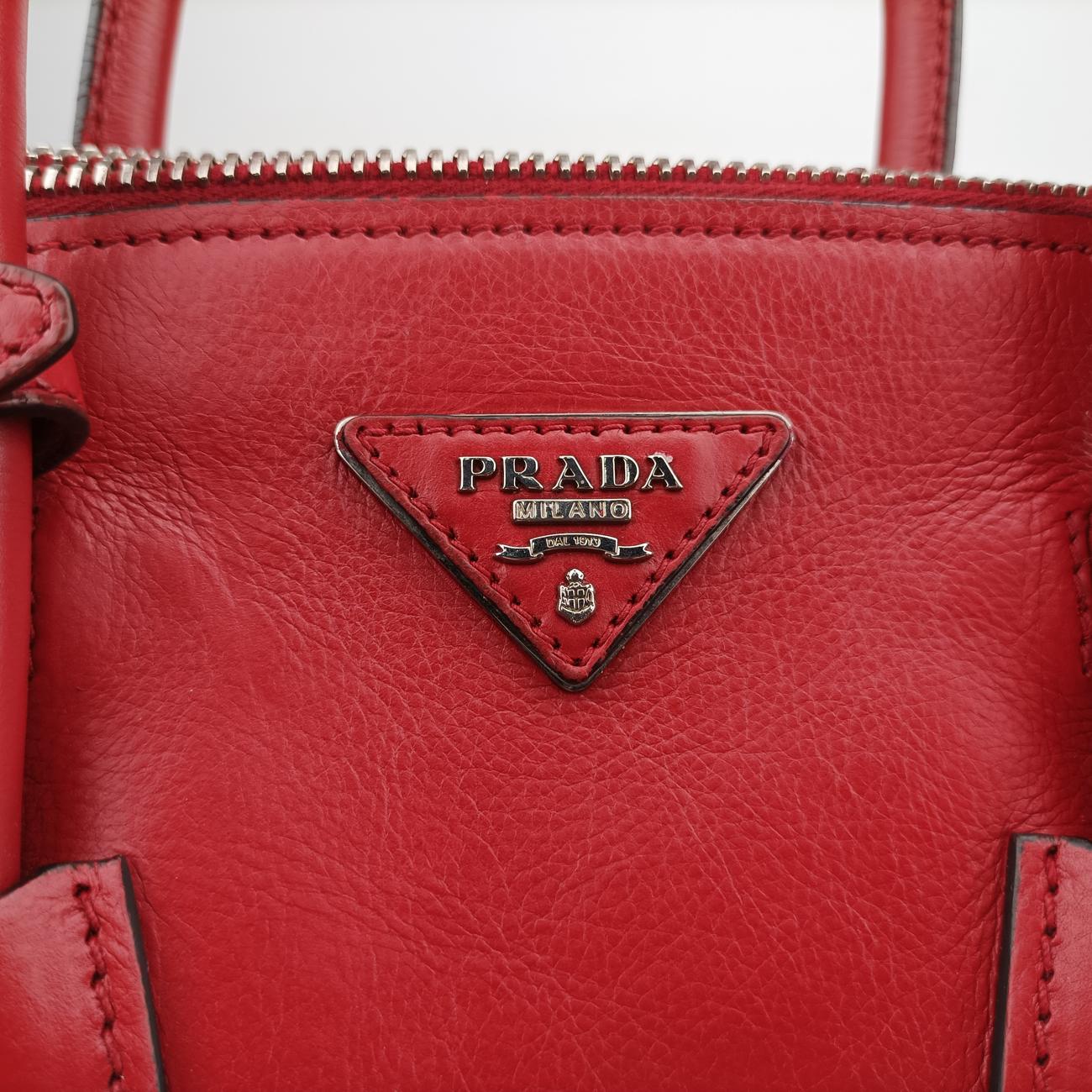 Pre-owned Prada Twin Pocket Winged Tote Red Leather BN2619 shoulderbag | stylenewstar