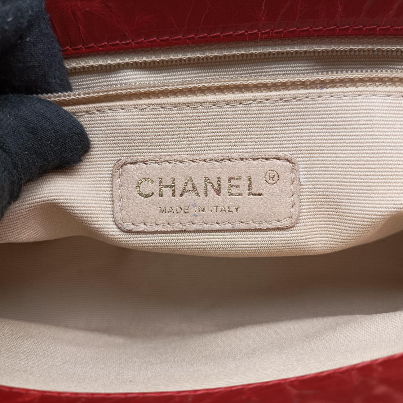 Pre-owned Chanel 2.55 Matelasse Red Leather A66817 shoulderbag | stylenewstar