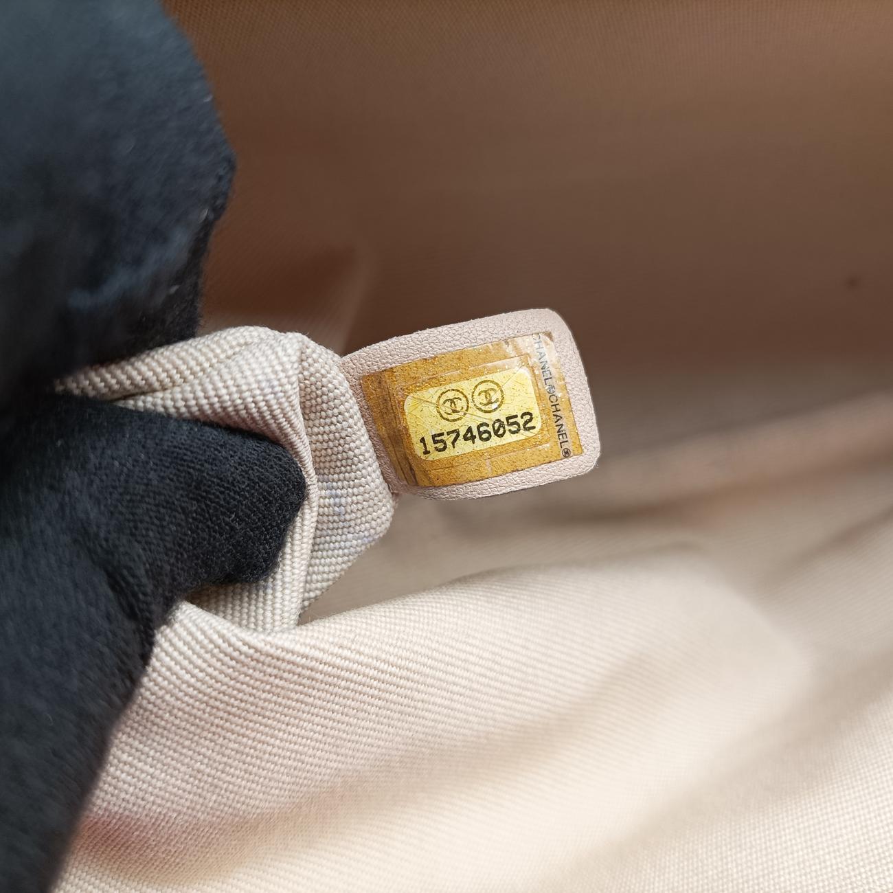 Pre-owned Chanel 2.55 Matelasse Red Leather A66817 shoulderbag | stylenewstar