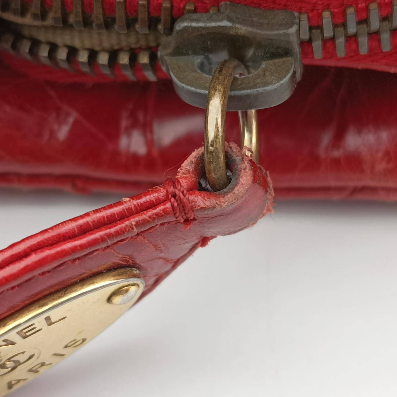 Pre-owned Chanel 2.55 Matelasse Red Leather A66817 shoulderbag | stylenewstar