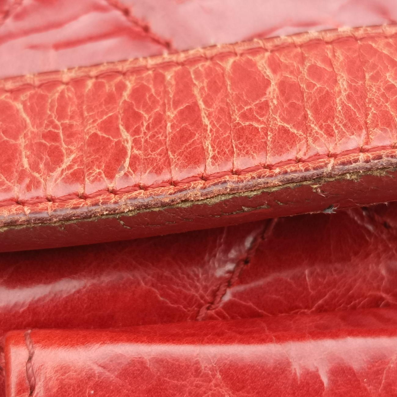 Pre-owned Chanel 2.55 Matelasse Red Leather A66817 shoulderbag | stylenewstar