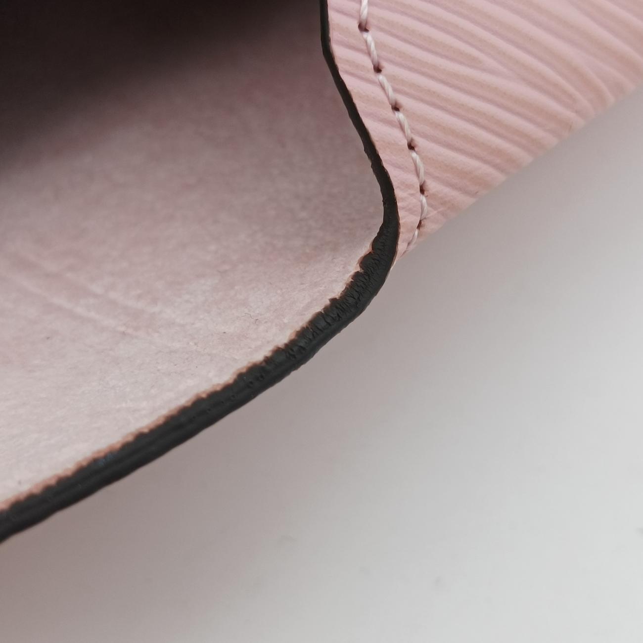 Pre-owned Louis Vuitton Pochette Rose Ballerine Epi M62457 clutchbag | stylenewstar