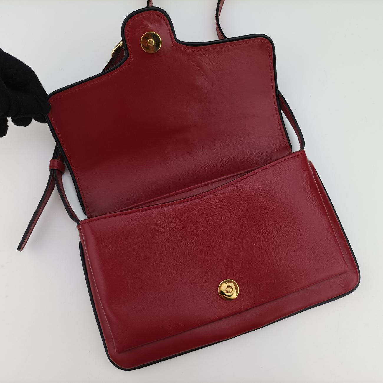 Vintage Gucci Arli Red×black Leather 550129 shoulderbag | stylenewstar