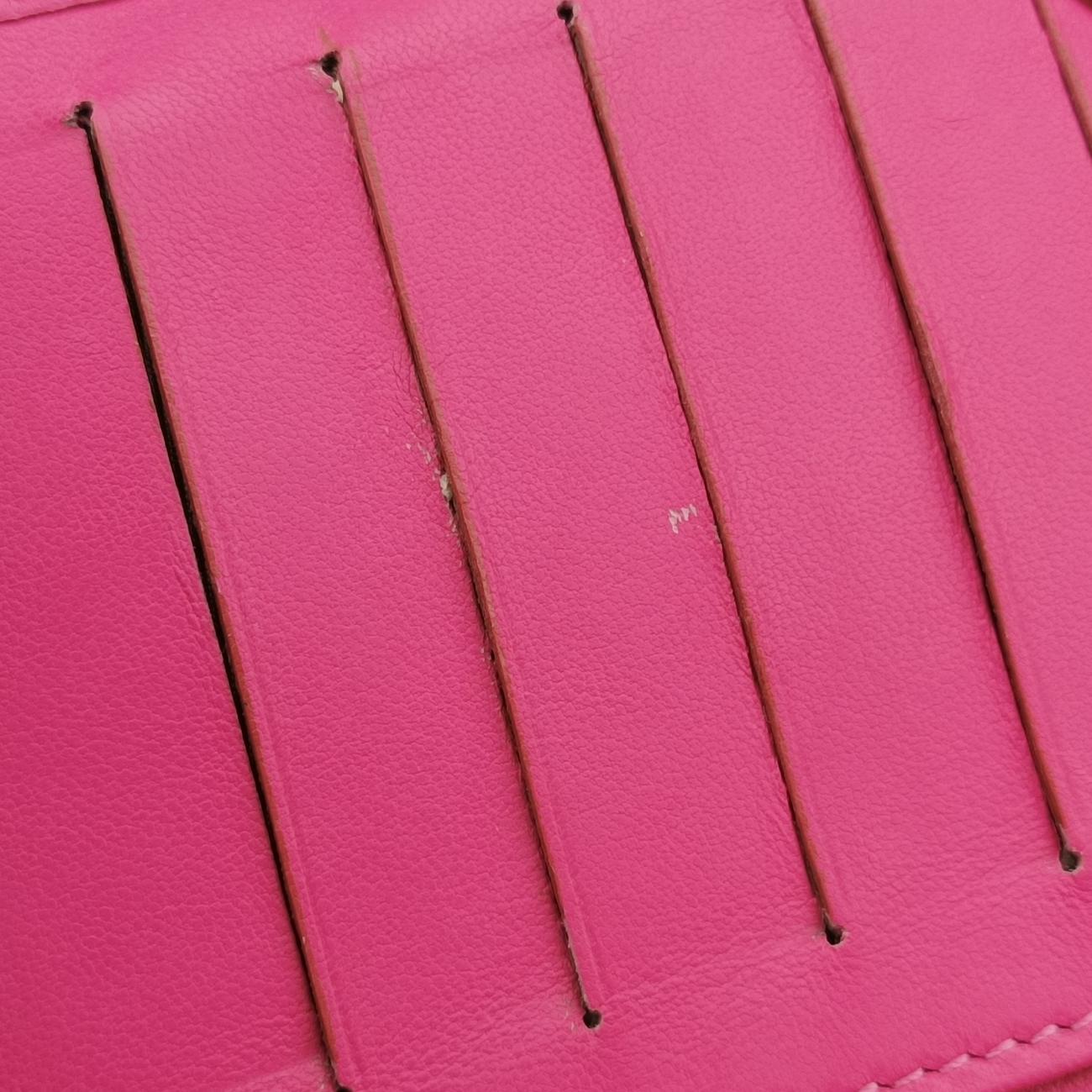 Pre-owned Fendi Embossed Logo Pink Leather 8M0219 shoulderbag | stylenewstar