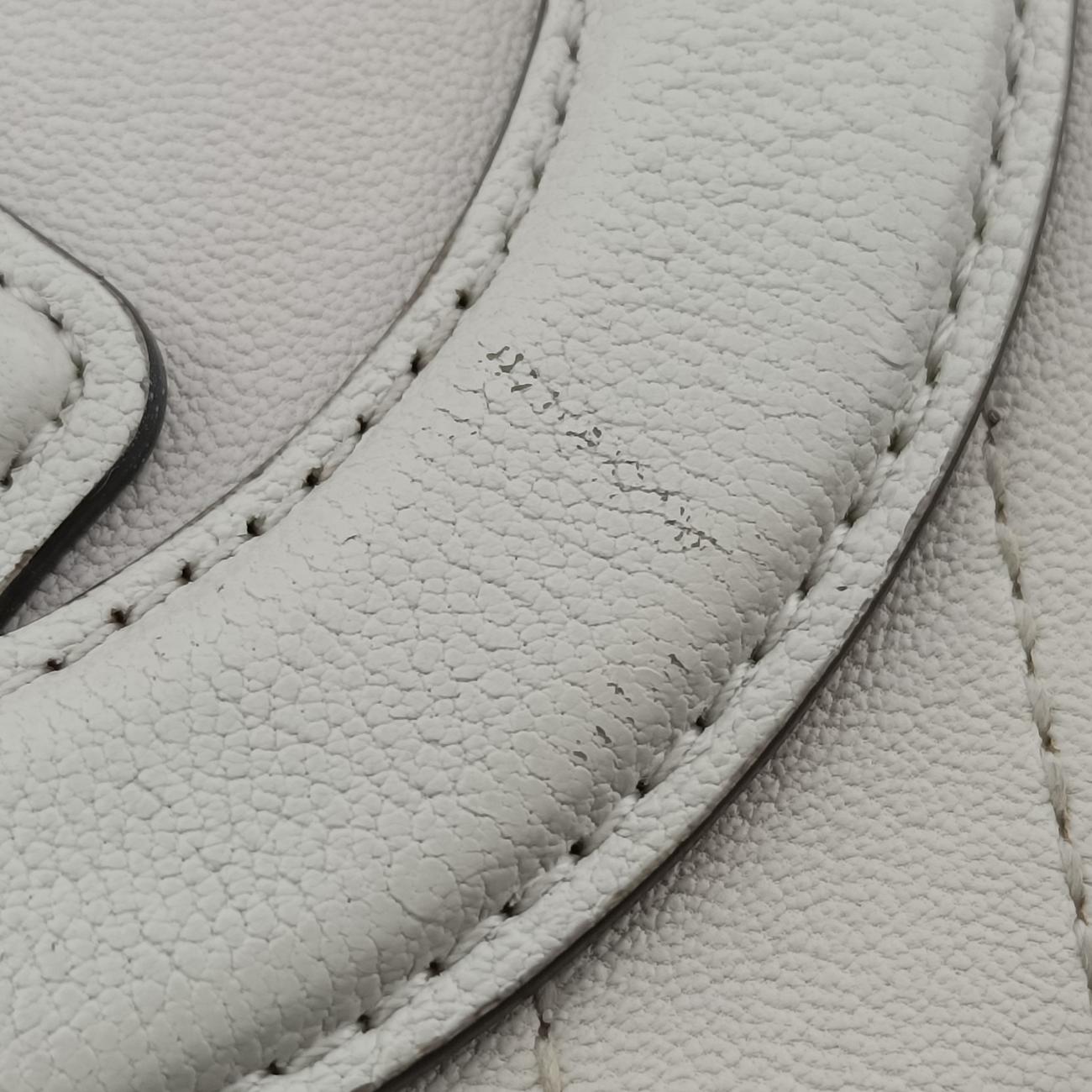 Vintage Gucci Blondie White Leather 744434 shoulderbag | stylenewstar