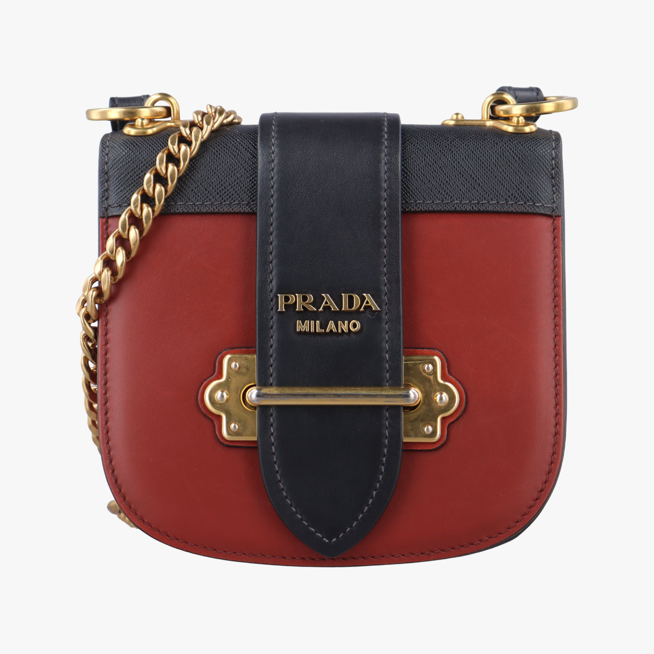 Vintage Prada Pionnière Red×black leather 1BH056 shoulderbag | stylenewstar