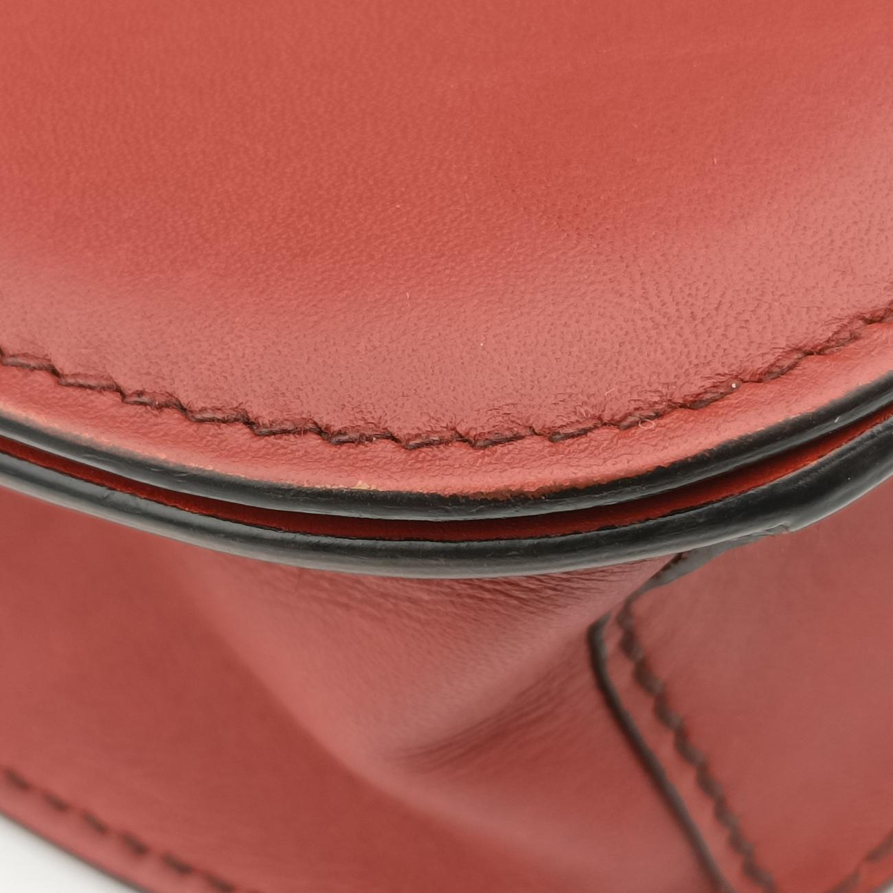 Vintage Prada Pionnière Red×black leather 1BH056 shoulderbag | stylenewstar