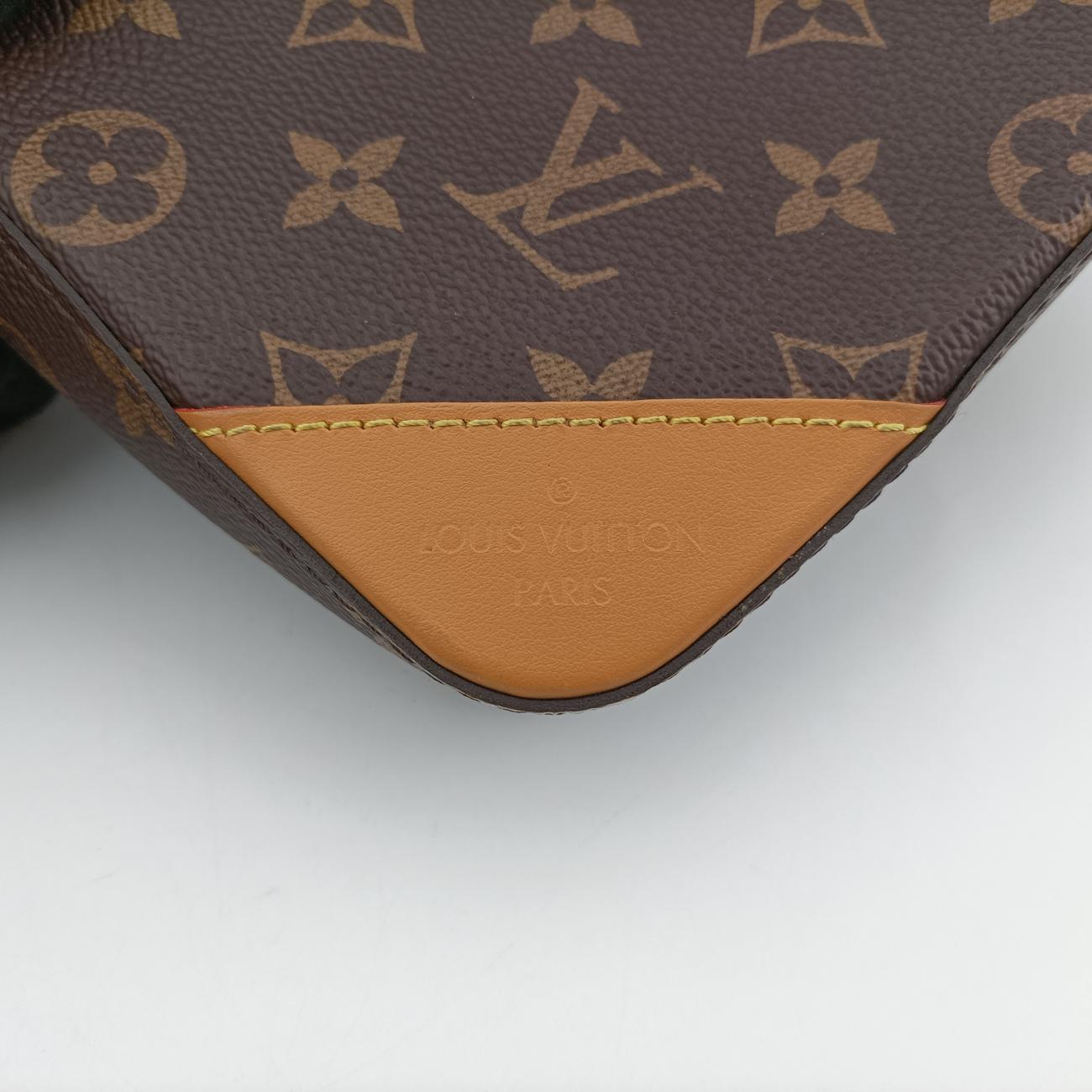 Secondhand Louis Vuitton Trio Messenger brown Monogram Stripe M45965 shoulderbag | stylenewstar