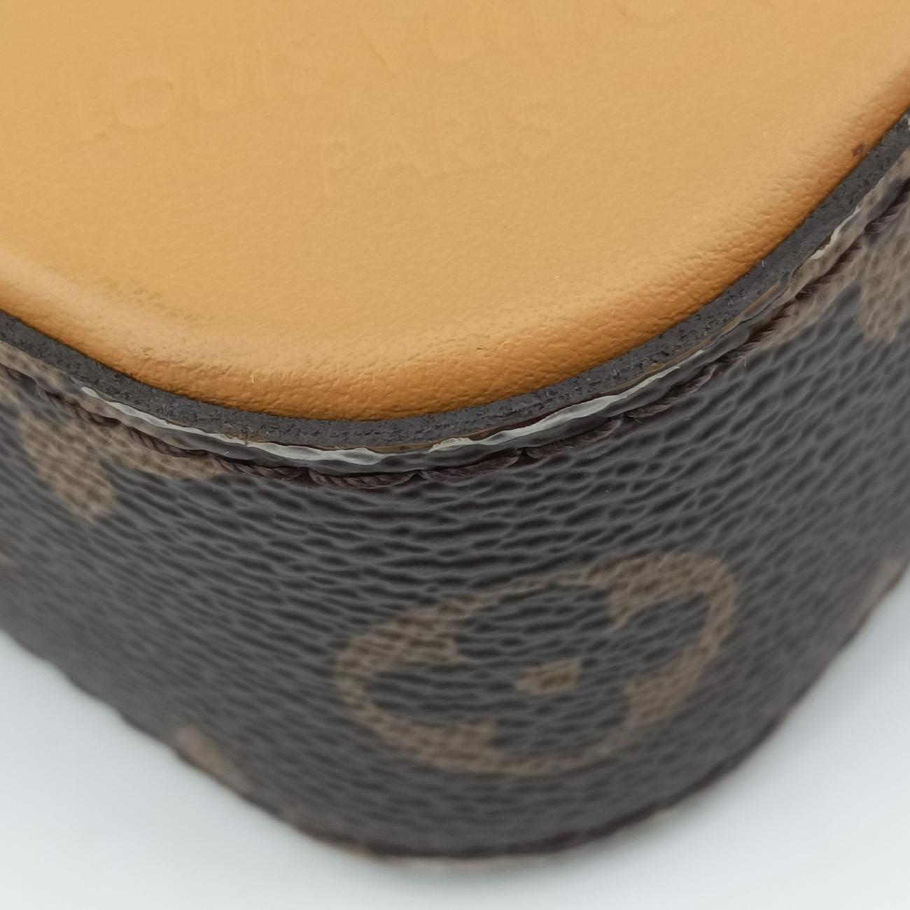 Secondhand Louis Vuitton Trio Messenger brown Monogram Stripe M45965 shoulderbag | stylenewstar