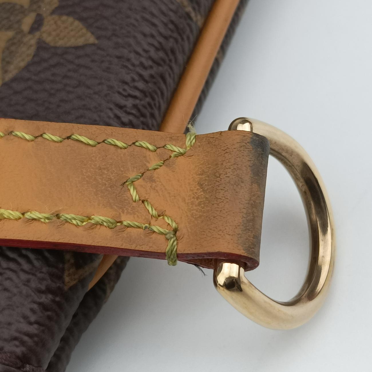 Secondhand Louis Vuitton Trio Messenger brown Monogram Stripe M45965 shoulderbag | stylenewstar