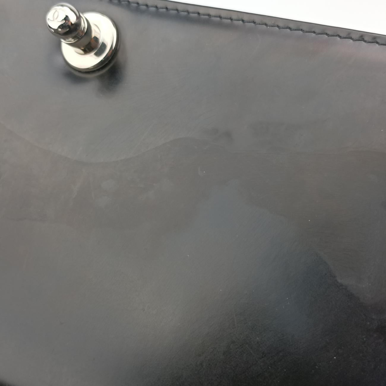 Pre-owned Chanel BOY CHANEL Black Patent A67018 shoulderbag | stylenewstar