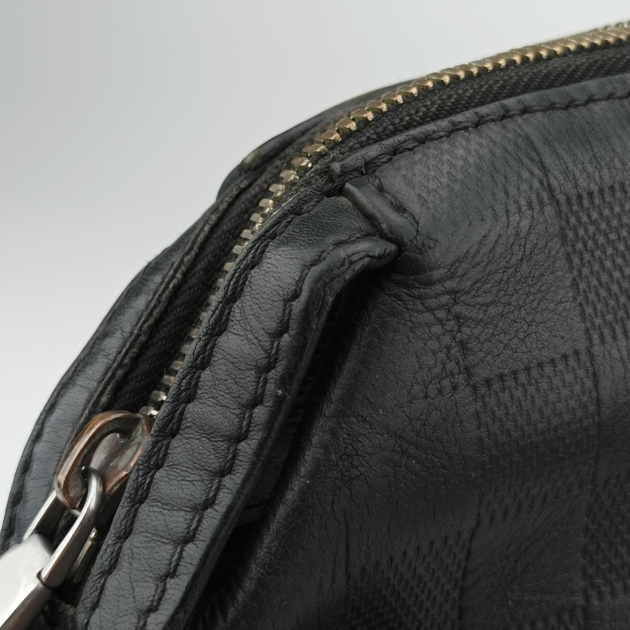 Pre-owned Louis Vuitton Discovery Messenger PM Onyx Damier Infini Leather N42415 shoulderbag | stylenewstar