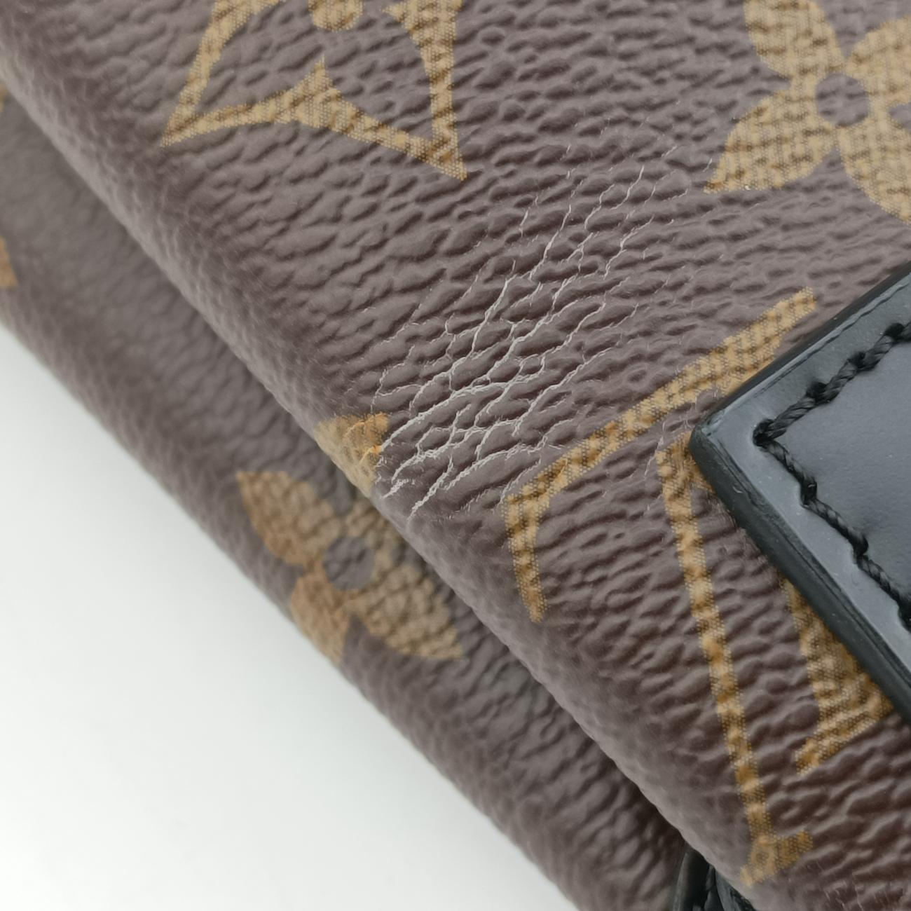 Secondhand Louis Vuitton One-handle Flap MM　　 brown×black Monogram Canvas×calf leather M43125 shoulderbag | stylenewstar