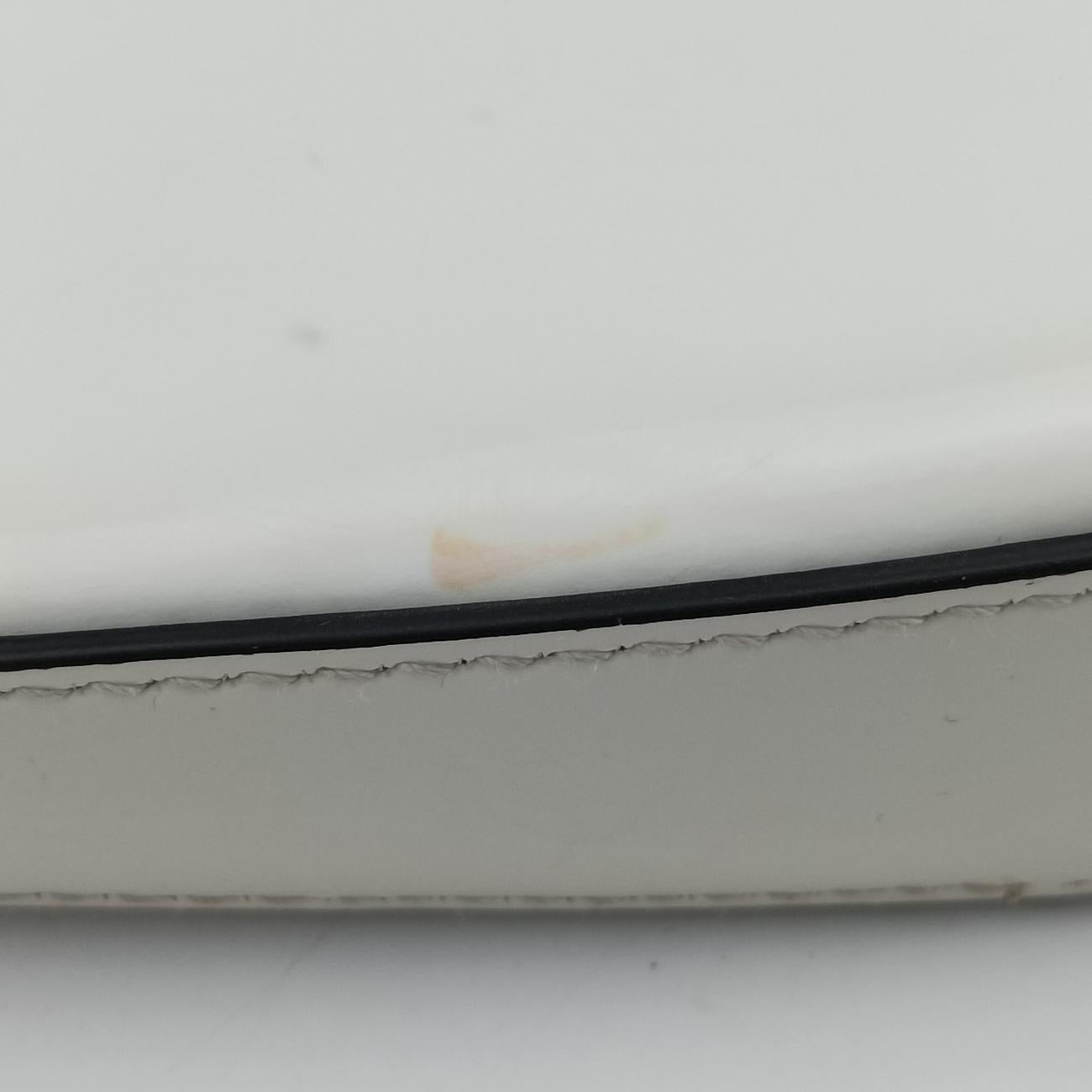 Pre-owned Prada Cleo White Brushed leather  shoulderbag | stylenewstar