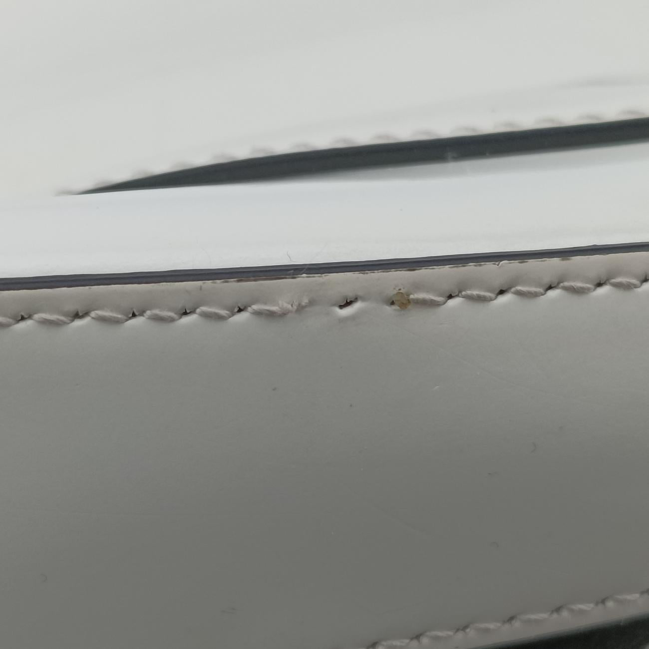 Pre-owned Prada Cleo White Brushed leather  shoulderbag | stylenewstar