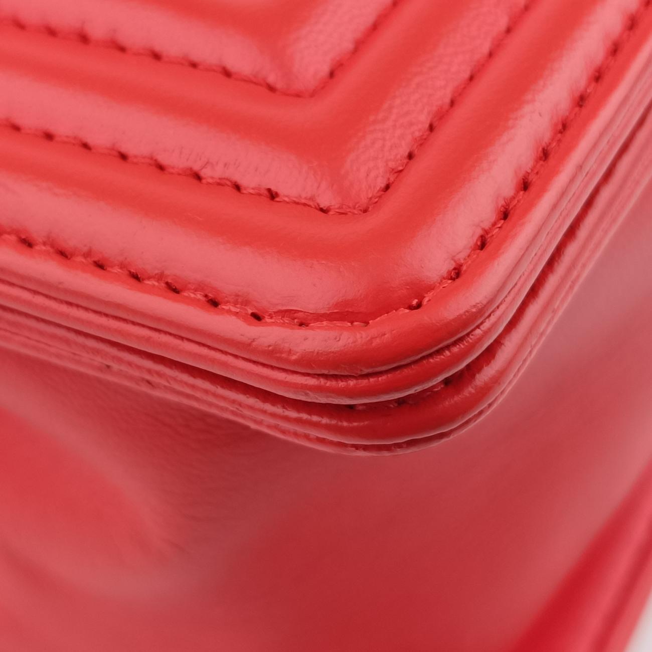 Secondhand Chanel BOY CHANEL Orange lambskin A92828 shoulderbag | stylenewstar