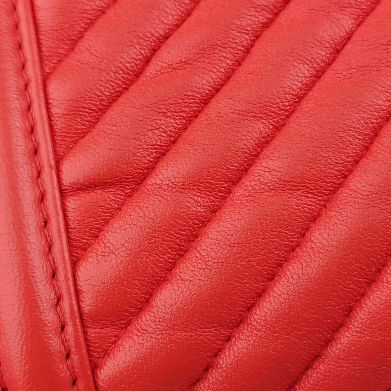 Secondhand Chanel BOY CHANEL Orange lambskin A92828 shoulderbag | stylenewstar