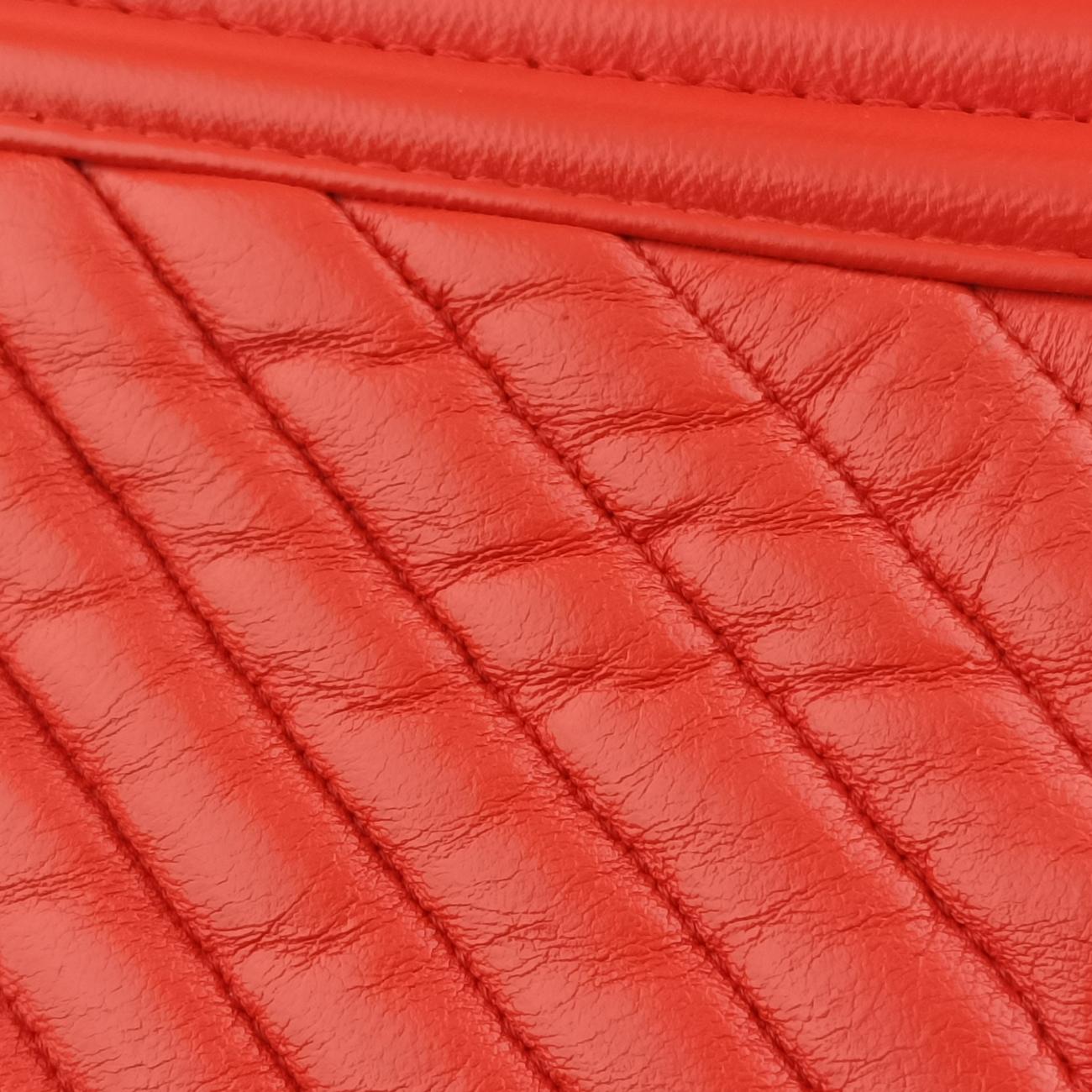 Secondhand Chanel BOY CHANEL Orange lambskin A92828 shoulderbag | stylenewstar