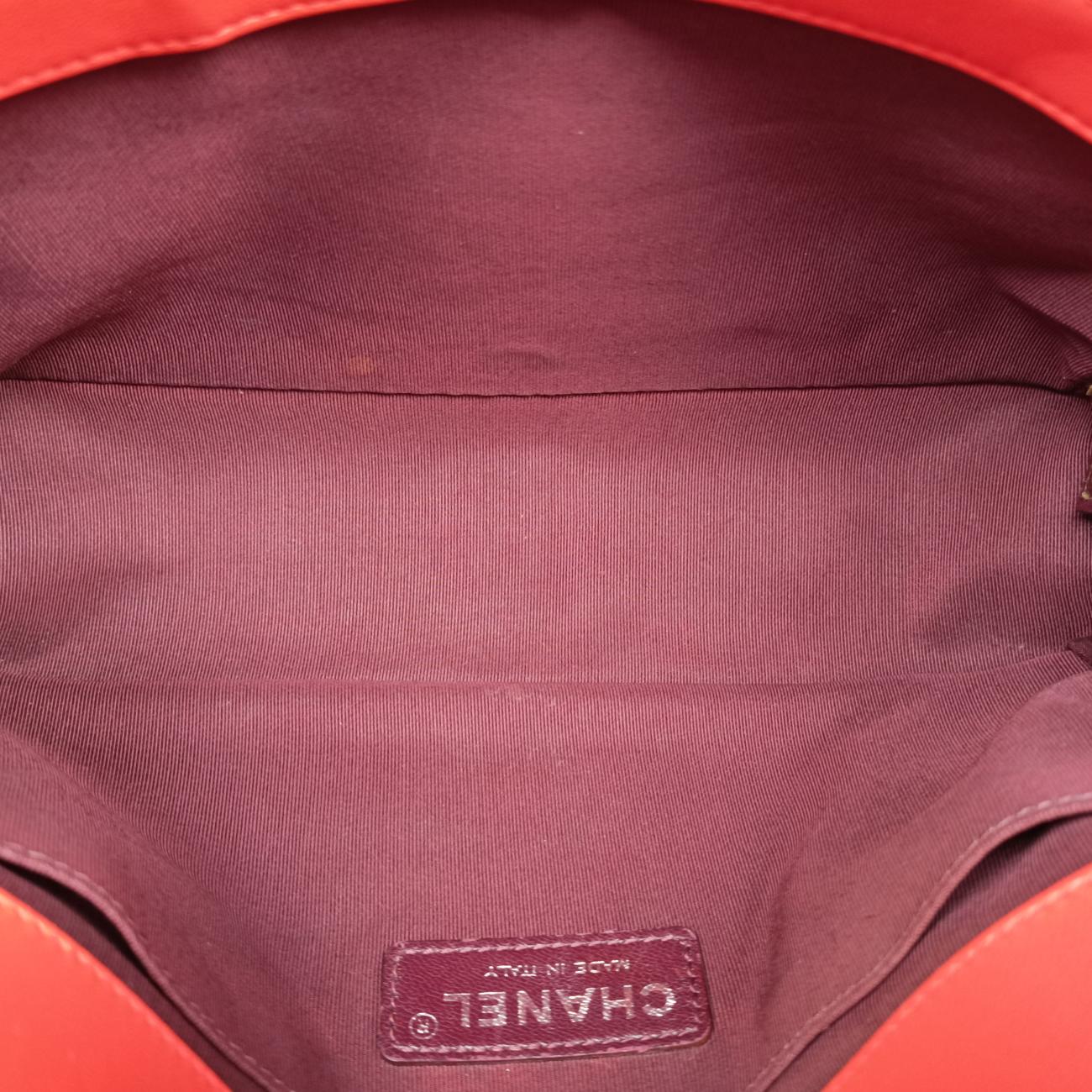 Secondhand Chanel BOY CHANEL Orange lambskin A92828 shoulderbag | stylenewstar