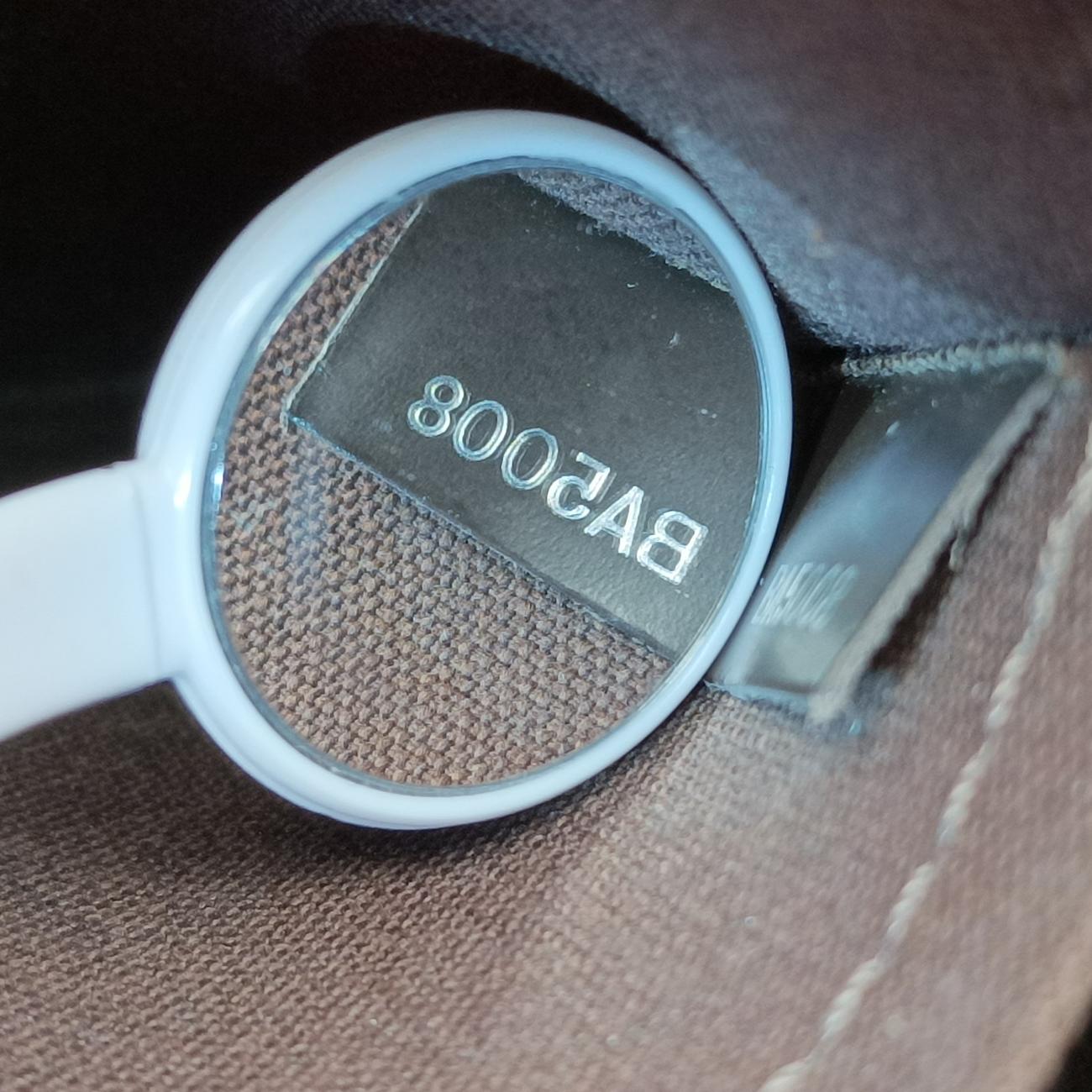 Pre-owned Louis Vuitton ANDREI Grizzly Taiga M32488 shoulderbag | stylenewstar