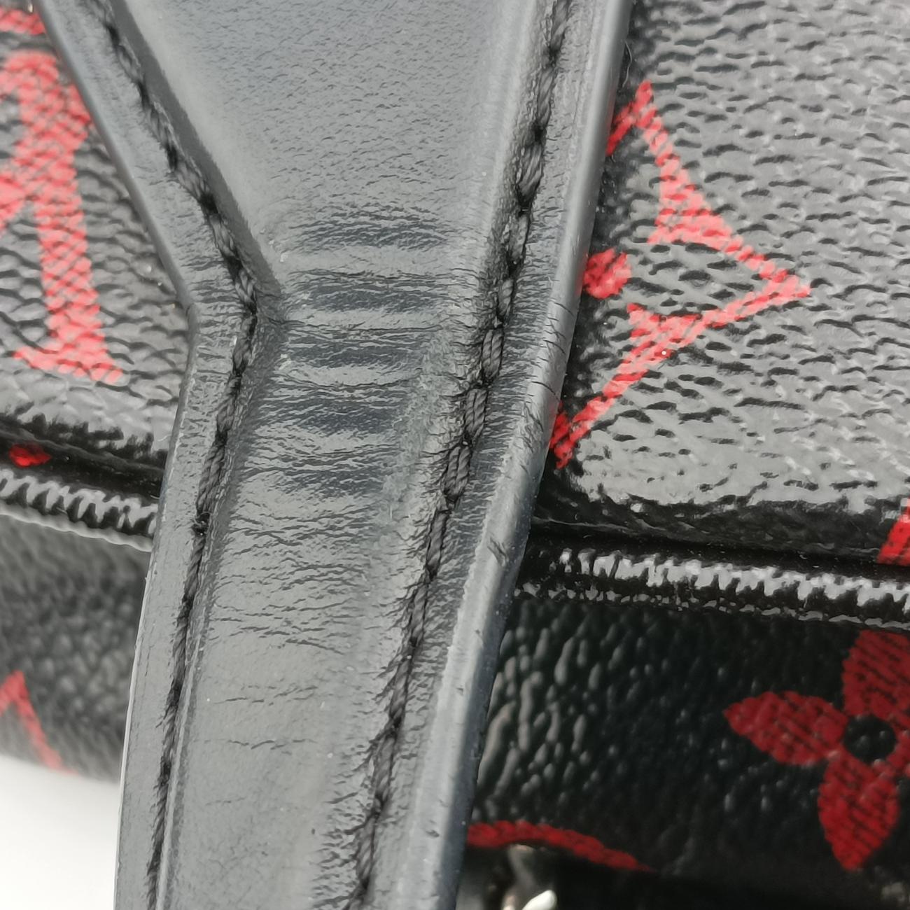 Pre-owned Louis Vuitton Dora Soft BB Rouge x Noir Damier Canvas M50217 shoulderbag | stylenewstar