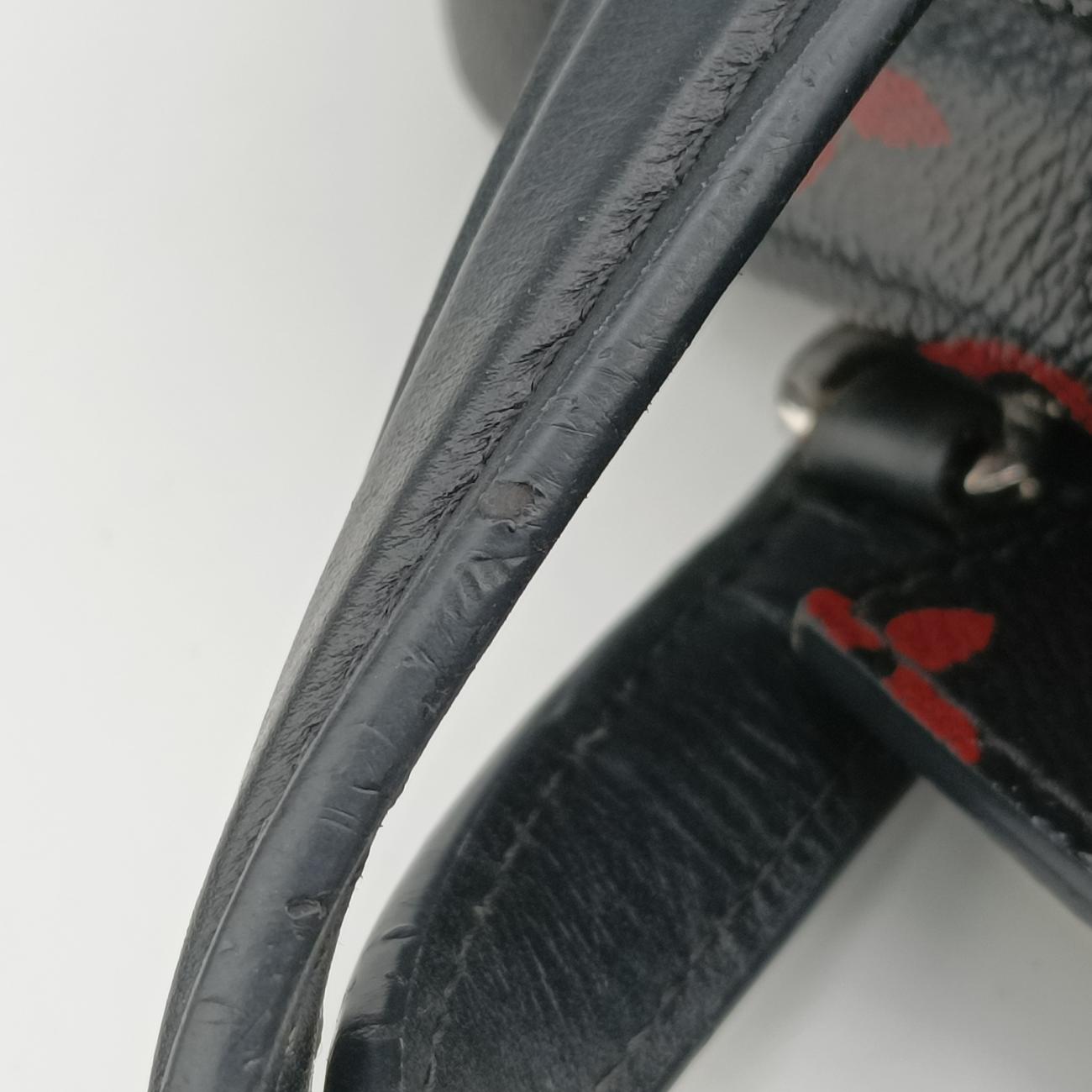 Pre-owned Louis Vuitton Dora Soft BB Rouge x Noir Damier Canvas M50217 shoulderbag | stylenewstar