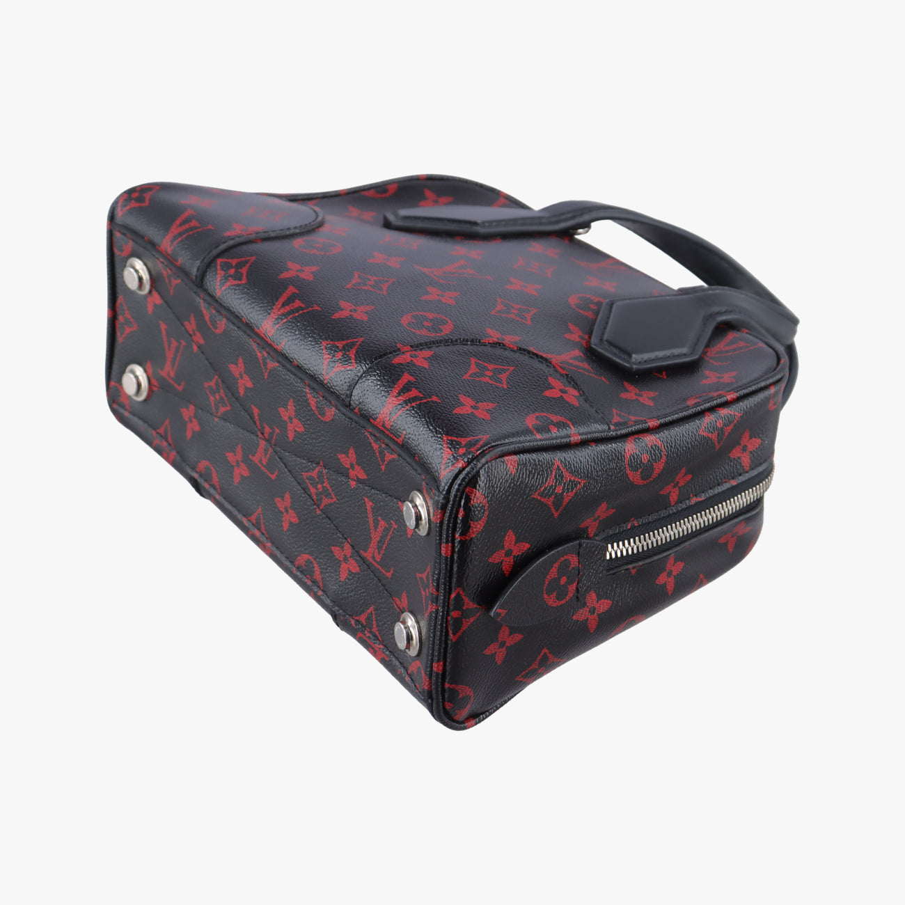 Pre-owned Louis Vuitton Dora Soft BB Rouge x Noir Damier Canvas M50217 shoulderbag | stylenewstar