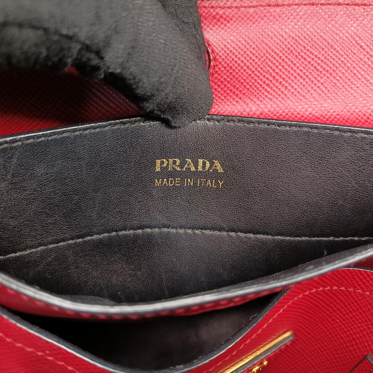 Pre-owned Prada Double Cuir Red SAFFIANO Leather B2756T shoulderbag | stylenewstar