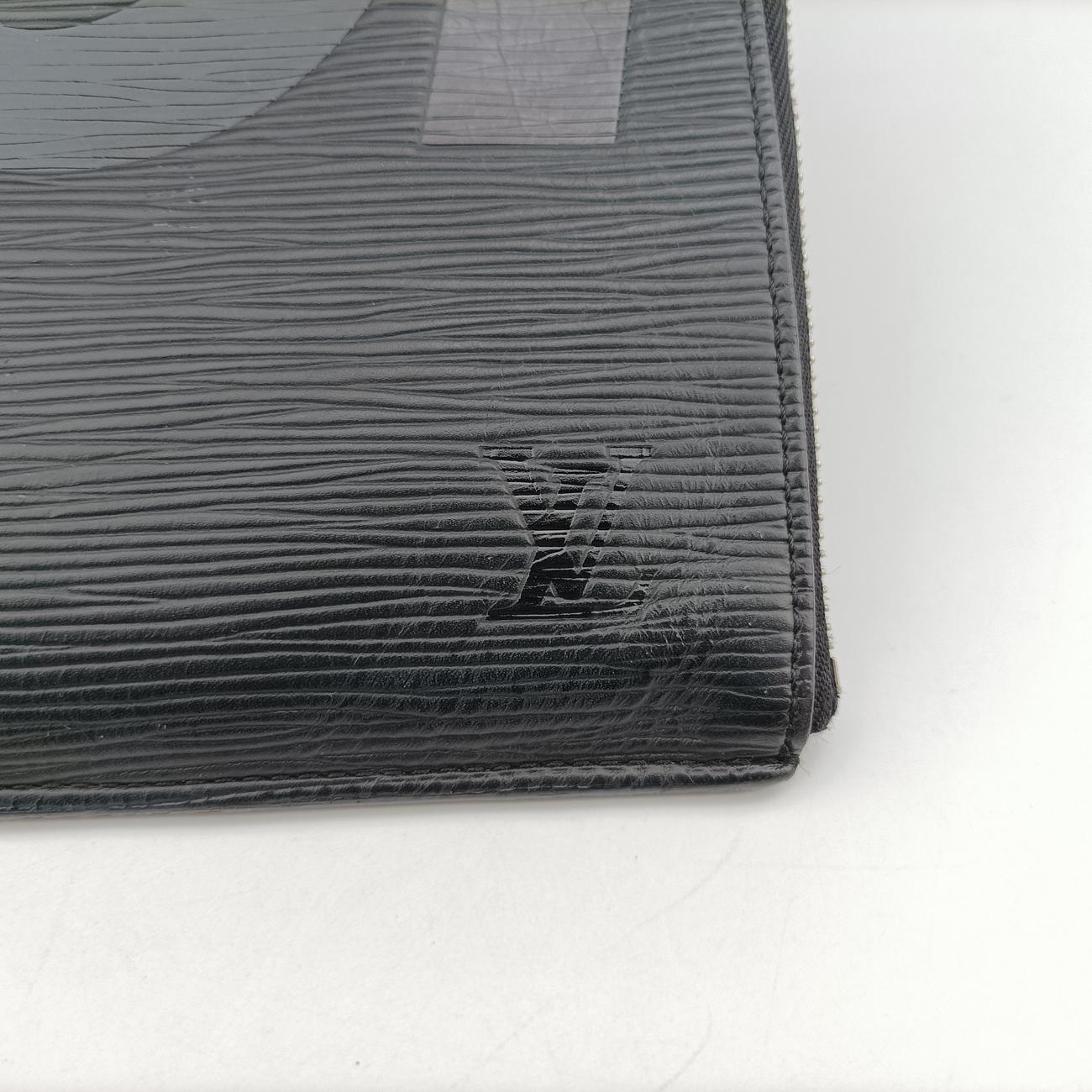 Pre-owned Louis Vuitton Pochette Jour GM Noir epi M67754 clutchbag | stylenewstar