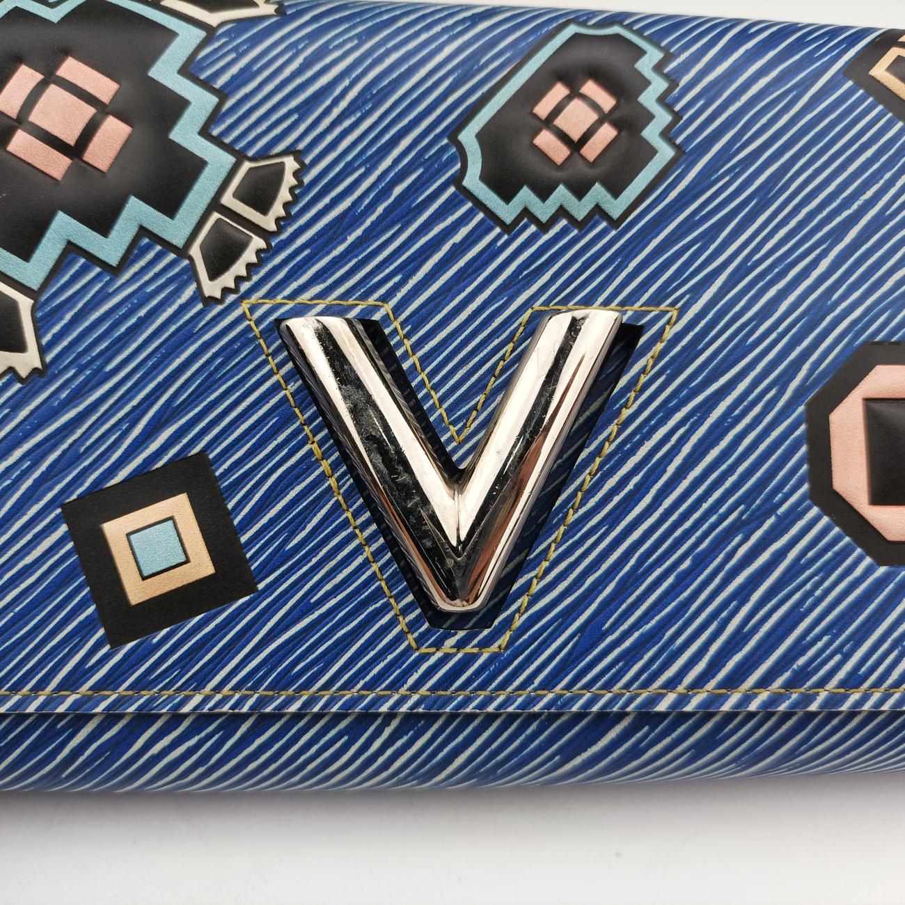 Pre-owned Louis Vuitton Twist MM Blue x Multicolor Epi M54865 shoulderbag | stylenewstar