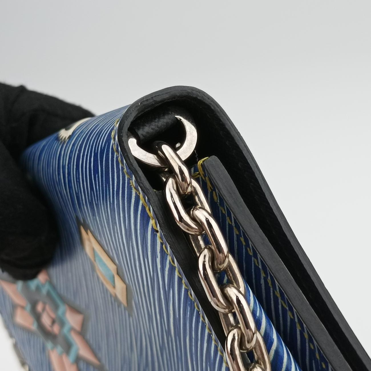 Pre-owned Louis Vuitton Twist MM Blue x Multicolor Epi M54865 shoulderbag | stylenewstar