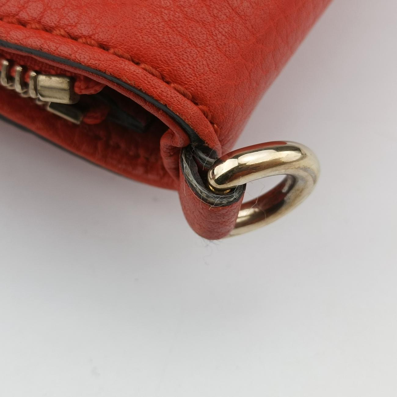 Pre-owned Gucci Soho Orange Leather 369176 shoulderbag | stylenewstar