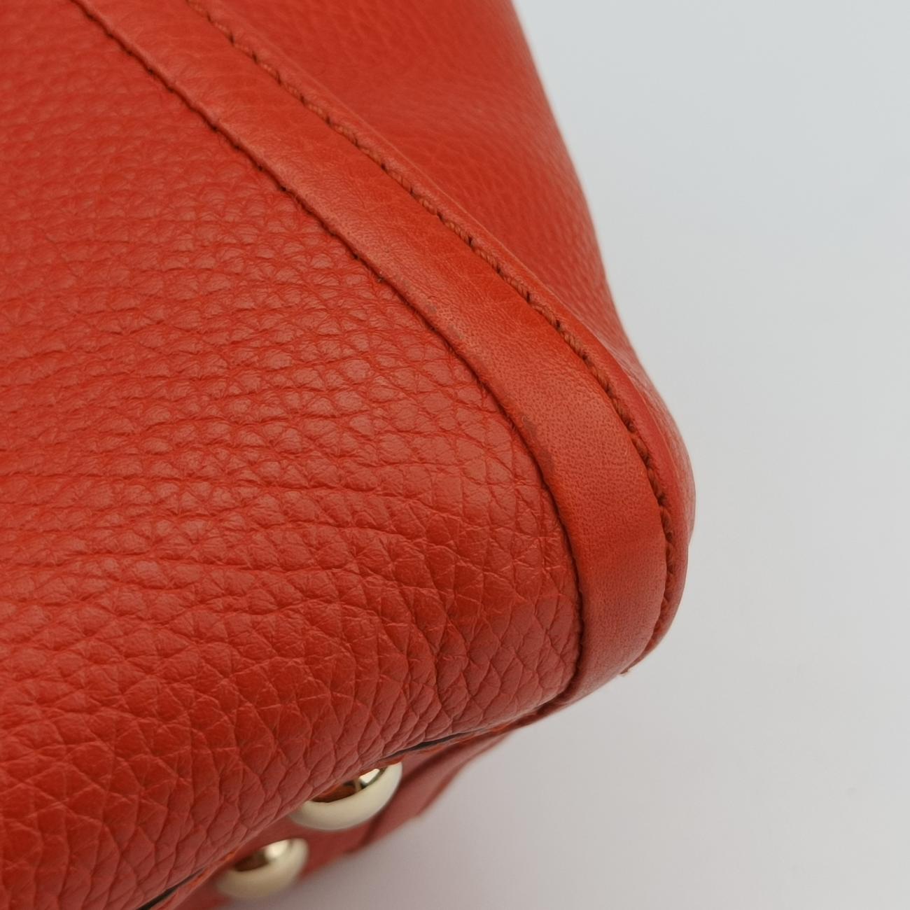 Pre-owned Gucci Soho Orange Leather 369176 shoulderbag | stylenewstar