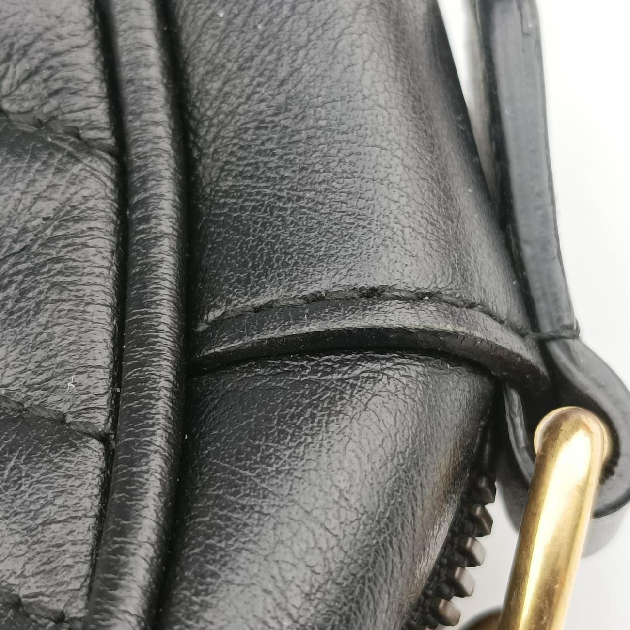 Pre-owned Gucci GG Marmont Black Leather 447632 shoulderbag | stylenewstar