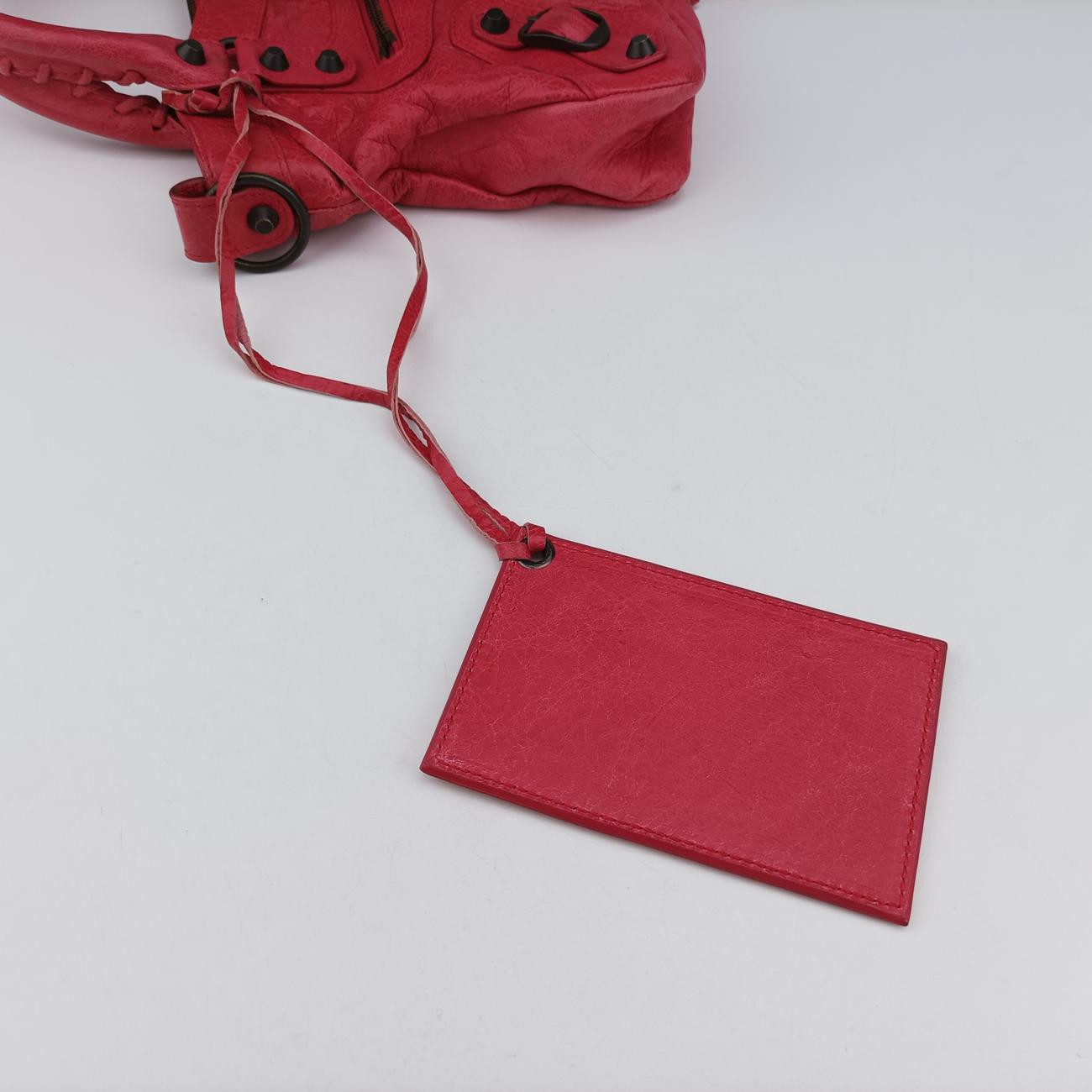 Pre-owned Balenciaga Electric Perforated Motorcycle City Red lambskin  shoulderbag | stylenewstar