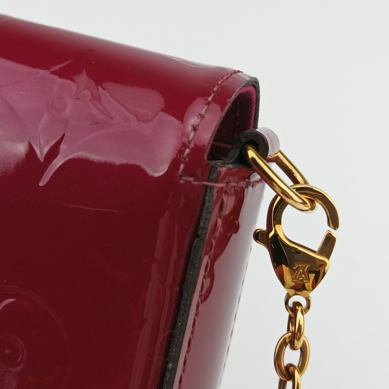 Pre-owned Louis Vuitton Pochette FéLICIE CERISE Vernis M61293 shoulderbag | stylenewstar