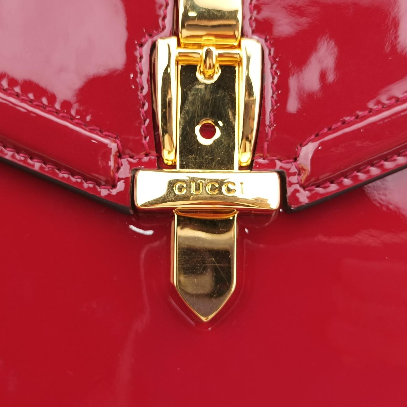 Pre-owned Gucci Sylvie Red Patent 589479 shoulderbag | stylenewstar